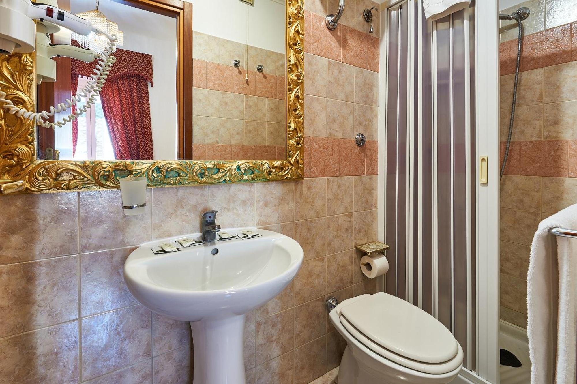 Virginia Hotel Rome